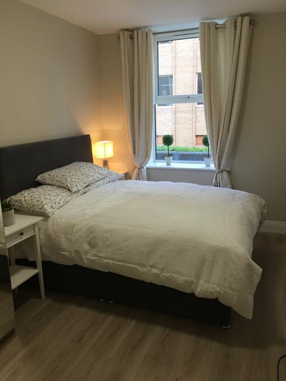 Apartment Adelaide Road 2